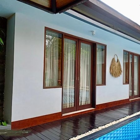 Villa Travis Seminyak Eksteriør billede