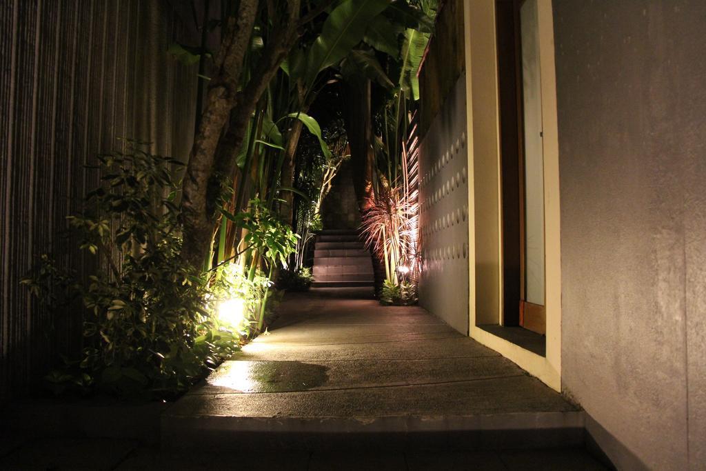 Villa Travis Seminyak Eksteriør billede