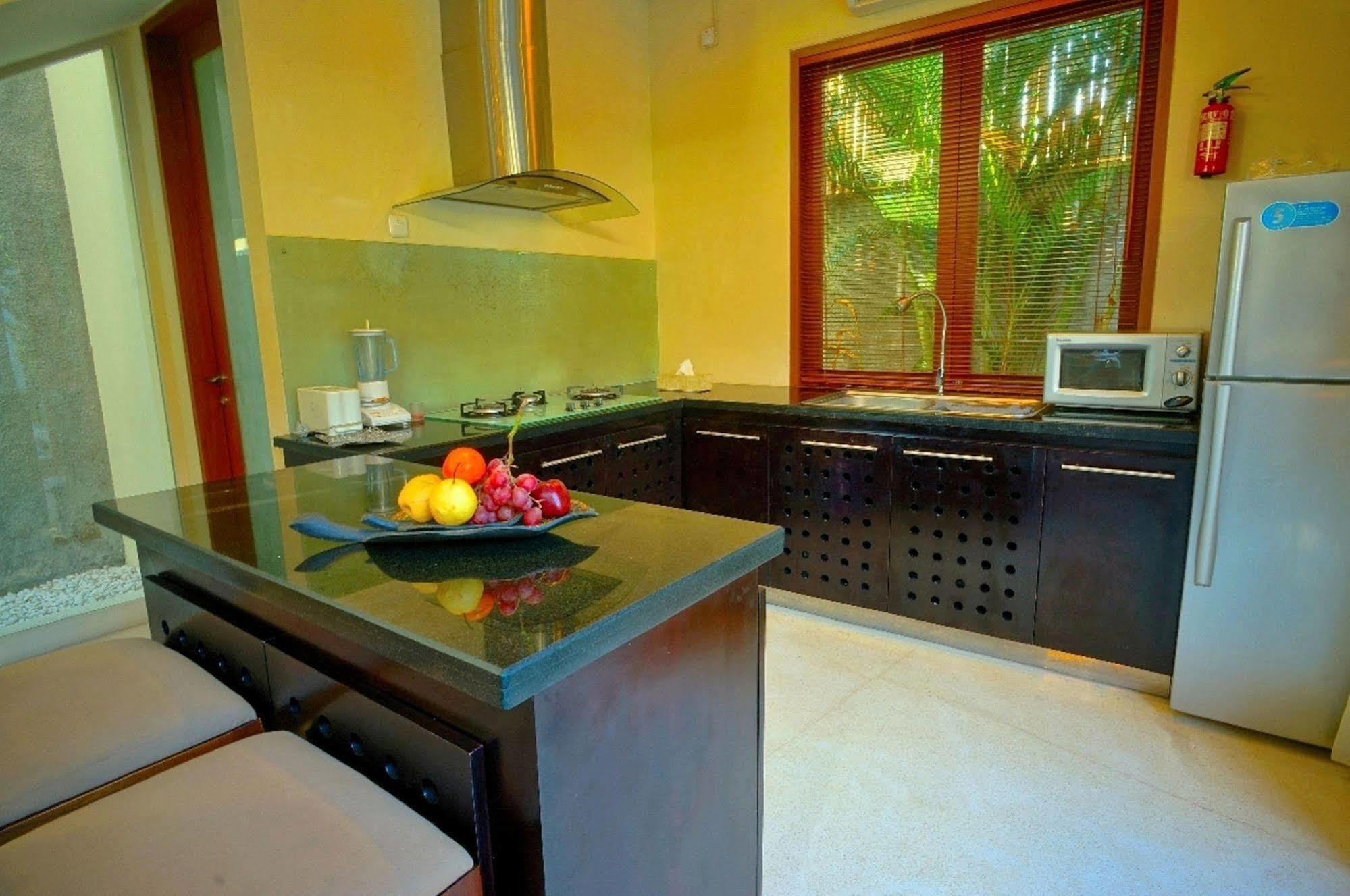 Villa Travis Seminyak Eksteriør billede