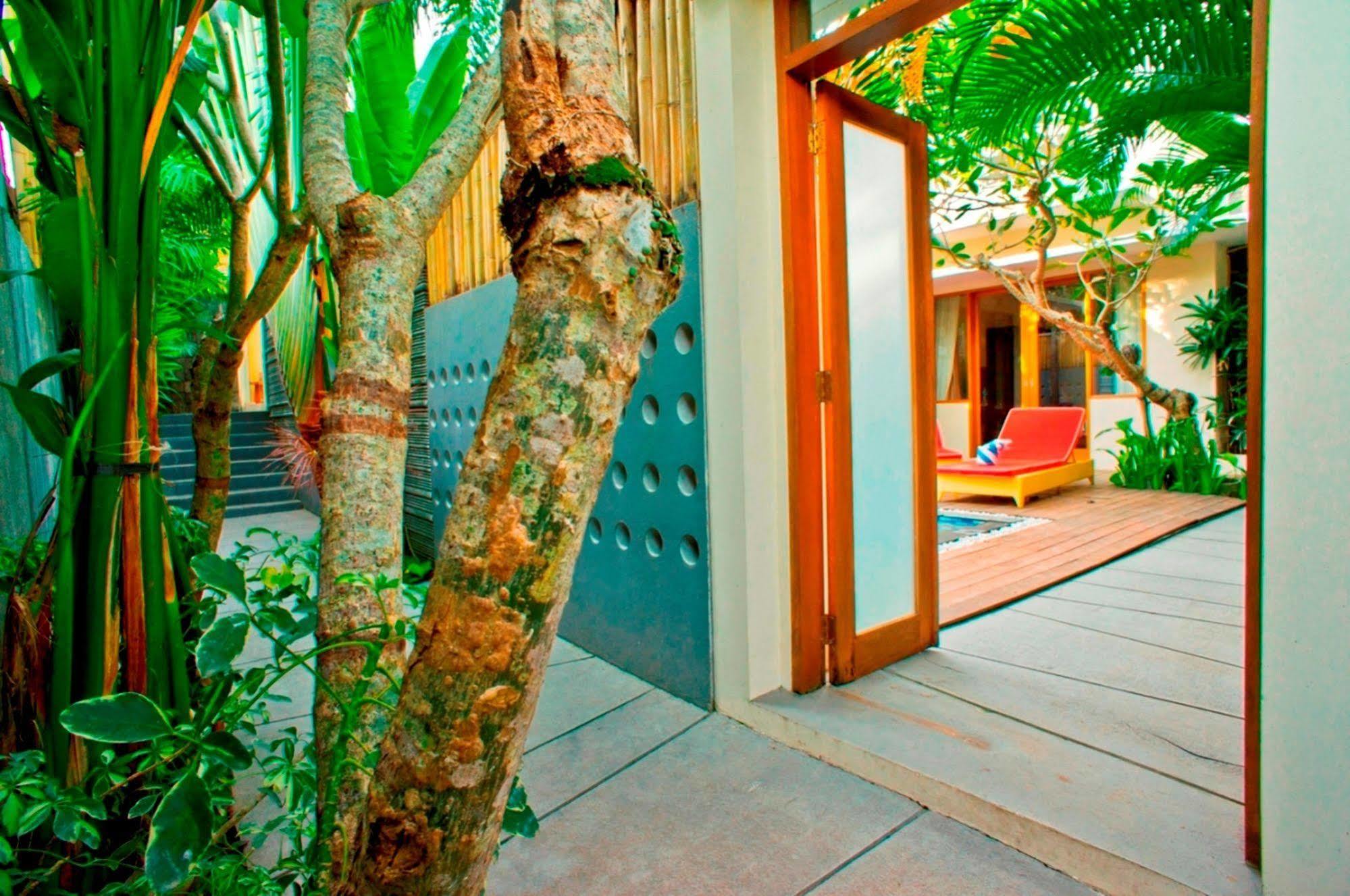 Villa Travis Seminyak Eksteriør billede