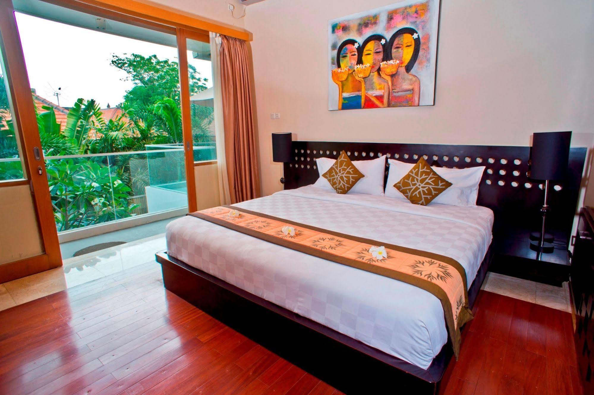 Villa Travis Seminyak Eksteriør billede