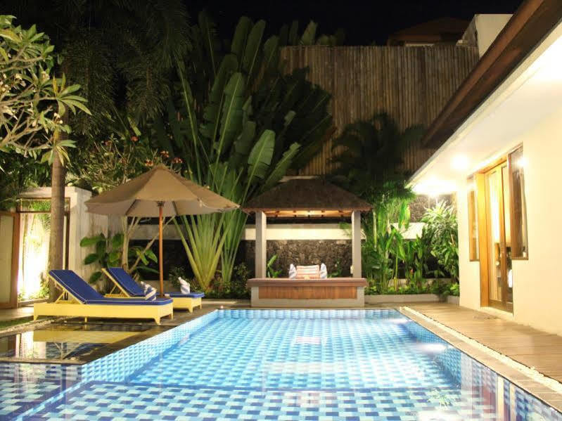 Villa Travis Seminyak Eksteriør billede